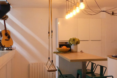Design ideas for a contemporary home in Lille.