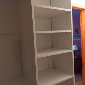 Fully Utilized Reach-in Closet