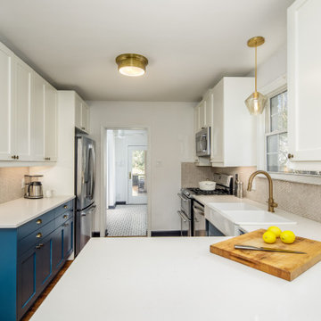 919 Candler
