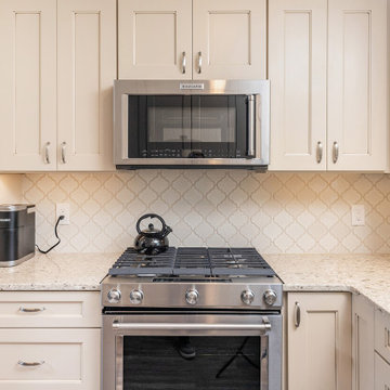 Condo Kitchen - Mount Laurel