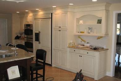 Home design - traditional home design idea in New York