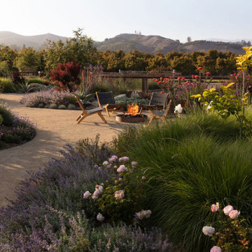 Santa Paula Garden