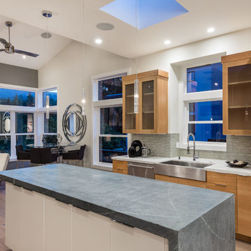 Winding Way 2 Kitchens