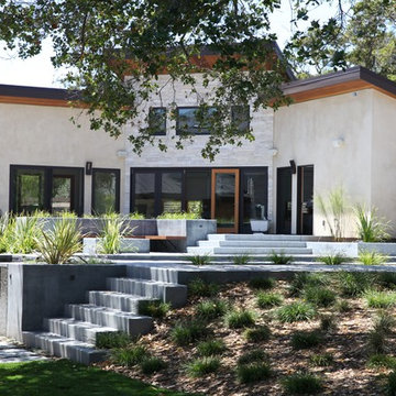 Palo Alto Contemporary Retreat
