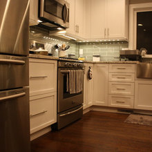 Kitchen knobs/pulls