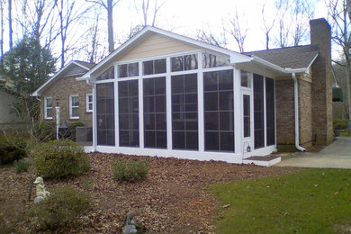 Photo of a traditional verandah in Raleigh.