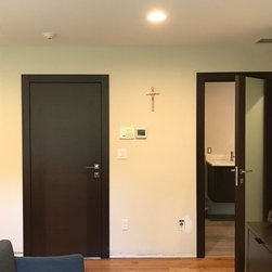 Private Residence - Mia 202 Vetro & Flat Interior Doors - Interior Doors