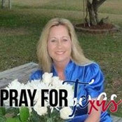 Julie Brown's photo