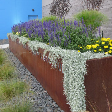 Annual Planters