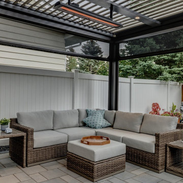 Freestanding Adjustable StruXure Pergola with Heater & Phantom Motorized Screens