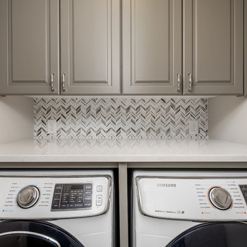 A Kitchen for Family and Entertaining