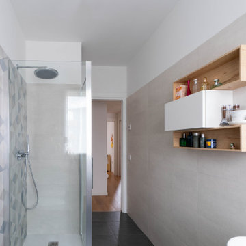 CASA A SCHIERA TV -BAGNI E MANSARDA