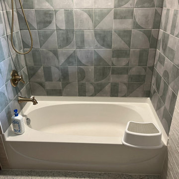 Roberts Bathroom