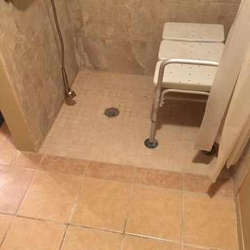 Handicap Accesible Bathroom