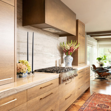 Art-filled Ranch on Natural Bridge