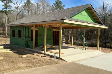 Example of a classic garage design in Austin