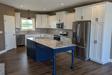 New Construction 2023 Geneseo, IL Koch & Wynnbrooke Cabinets Cambria Mayfair