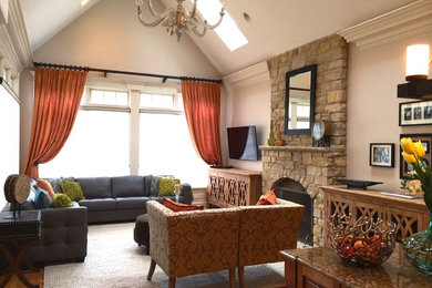 Inspiration for a large transitional family room remodel in Chicago