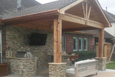 Inspiration for a transitional patio remodel in Houston