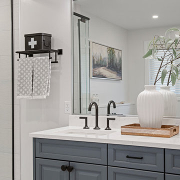 Blue Beauty - Ensuite