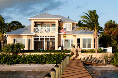 Example of a classic exterior home design in Miami
