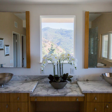 Staged Modern Condo in Laguna Beach