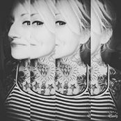 Julie Stauffer's photo