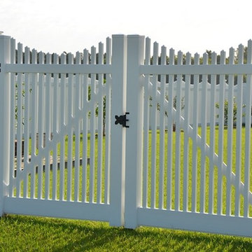 Vinyl Fences & Gates