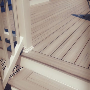Dans Deck