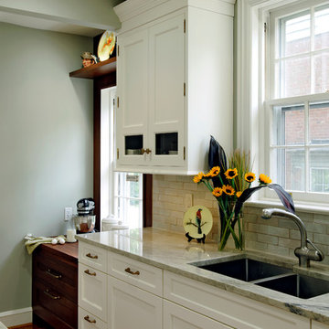 Chevy Chase, Maryland - Traditional - Kitchen