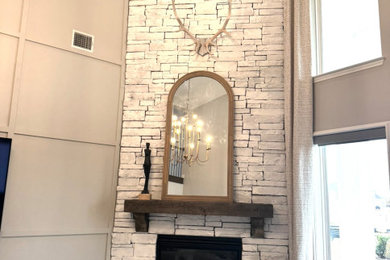 Living room photo in Dallas