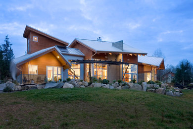 Trendy exterior home photo in Seattle