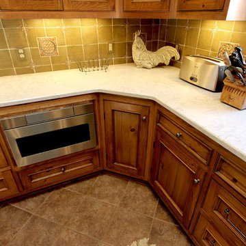 Silestone Countertops on Existing Kitchen Cabinets ~ Akron, OH