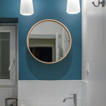 Salle de douche vive et fraiche