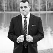 Ryan Mayes's photo