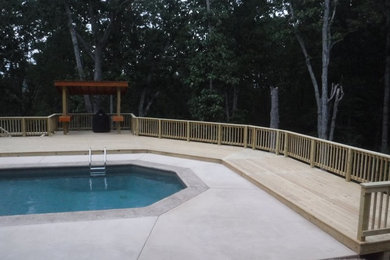 Example of a transitional deck design in Other