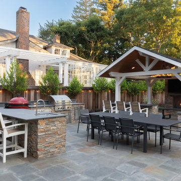 Burlingame Outdoor Living Room