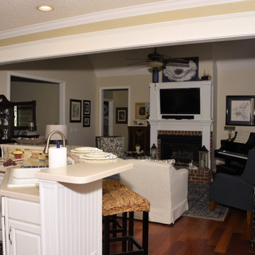Mandarin Cased Openings And Crown Molding