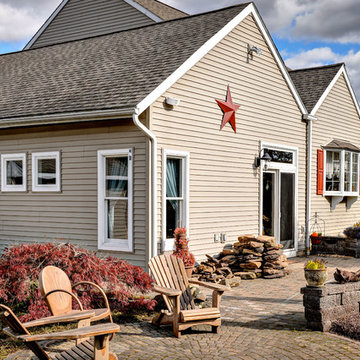 Great Room Addition/Garage In Palmer Township