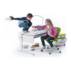 Champion Desk - Products