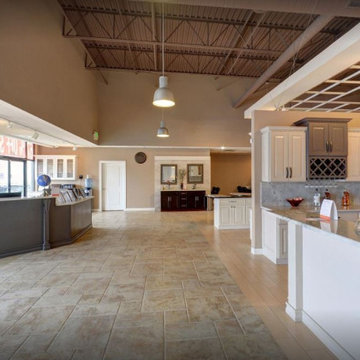 Showroom 1538 US HIGHWAY 41 SCHERERVILLE, IN