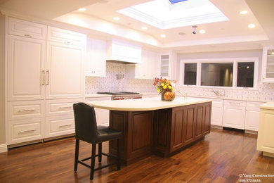 Example of a trendy kitchen design in San Francisco