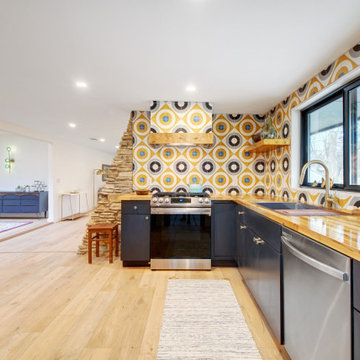 Mid-Century Bungalow Kitchen