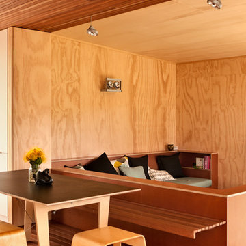 Studio 19 Onemana Bach