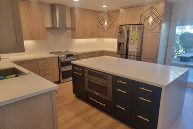Example of a kitchen design