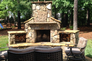 Inspiration for a craftsman patio remodel in Raleigh