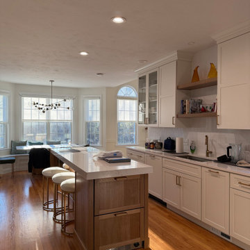 Modern Kitchen Remodeling with Custom Cabinets
