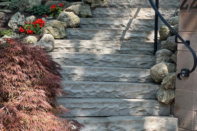 Stone front porch idea in Toronto