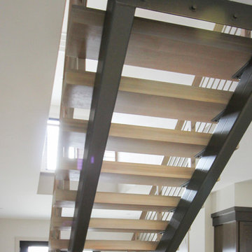 Project #66 | Modern Staircase with Twin Metal Stringers