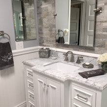 Walls and Vanity w/Molding